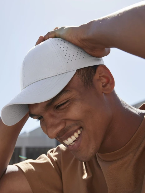 Casquettes à personnaliser BEECHFIELD LASER PERFORMANCE TRUCKER 