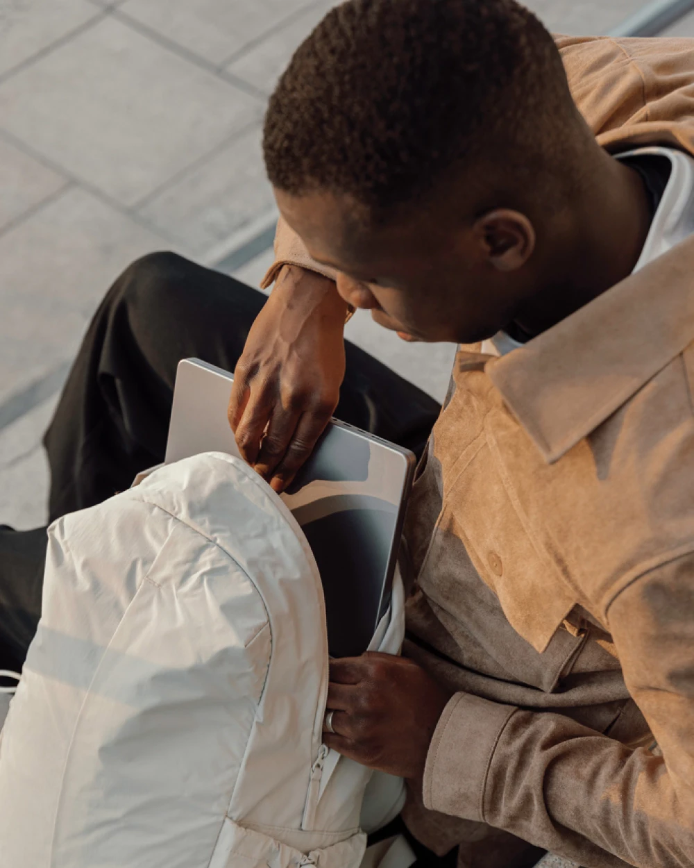 Tassen & Zakken 4DO KENTO URBAN RCS  recycled nylon 15,6 inch rugzak met voorvak voor bedrukking &amp; borduring