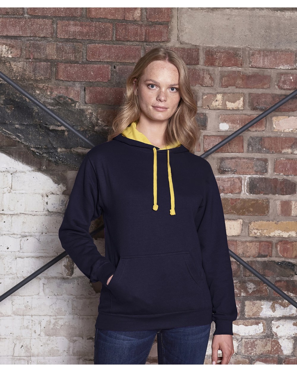 Sweaters & hoodies AWDIS VARSITY HOODIE voor bedrukking &amp; borduring