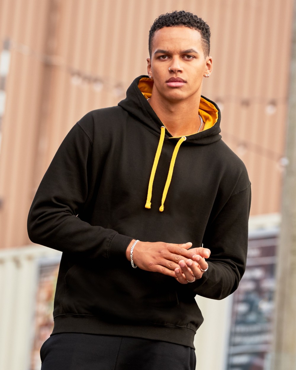 AWDIS VARSITY HOODIE Sweatshirts personalisierbar