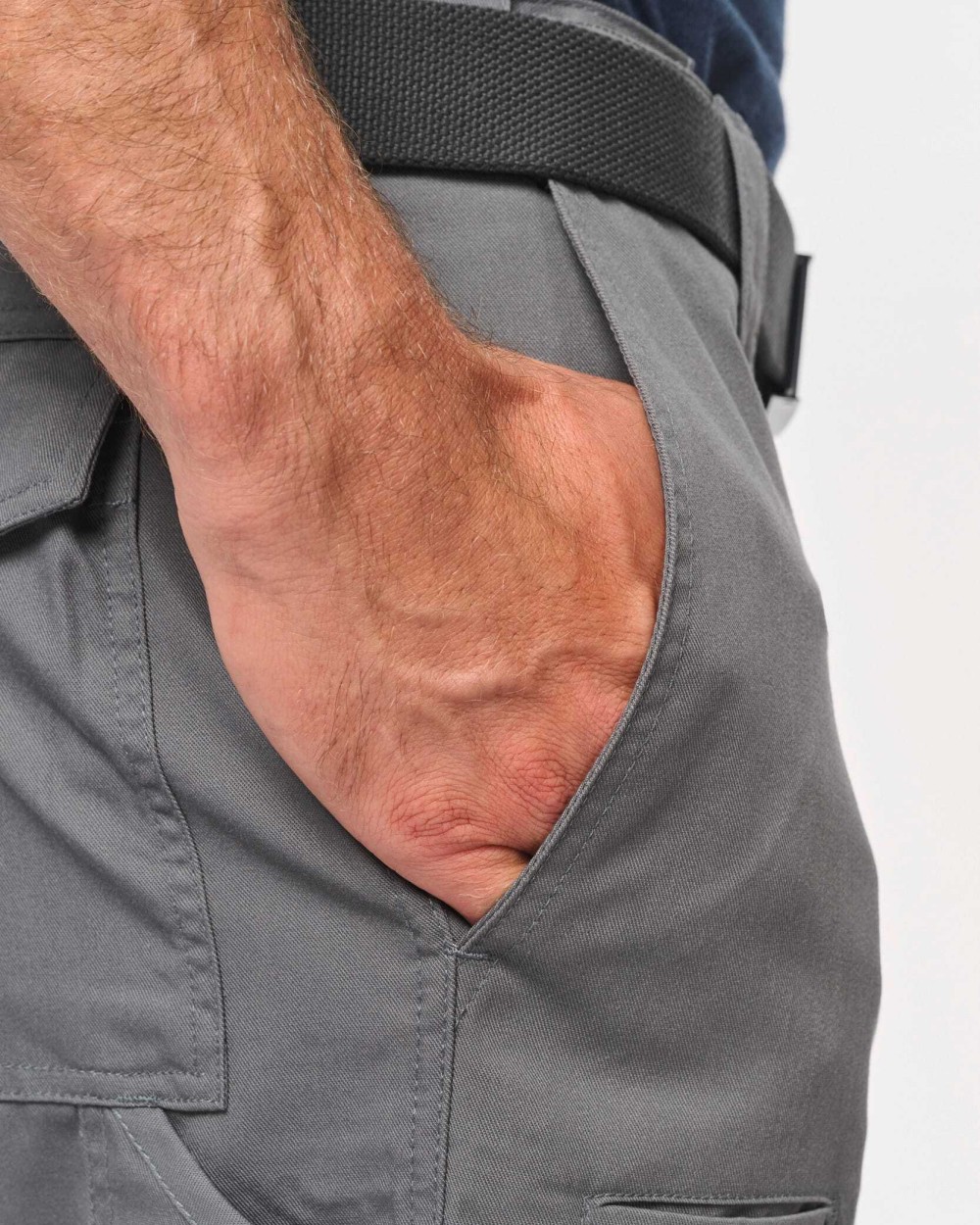 WK. DESIGNED TO WORK Outdoor Cargo-Bermuda Bermudas & Shorts personalisierbar