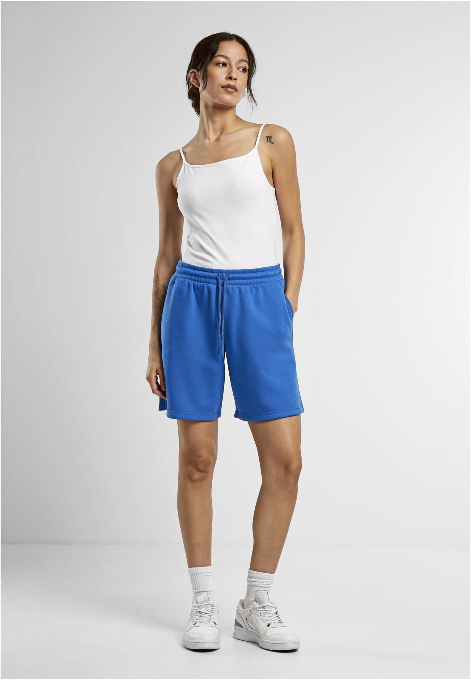 Bermudas & Shorts personnalisable BUILD YOUR BRAND Short de jogging basique pour femme
