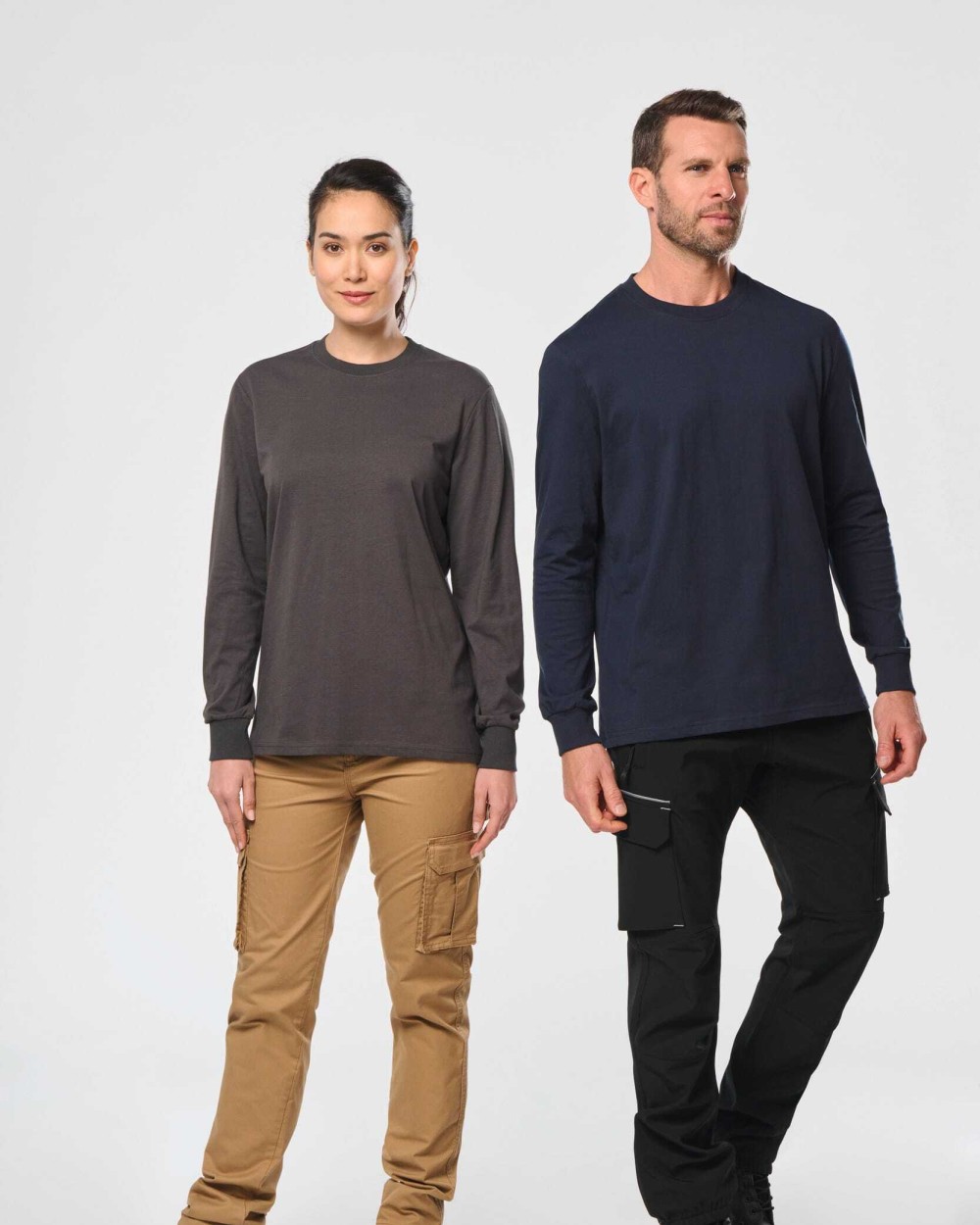 WK. DESIGNED TO WORK Umweltfreundliches Unisex-T-Shirt mit langen Ärmeln T-Shirts personalisierbar