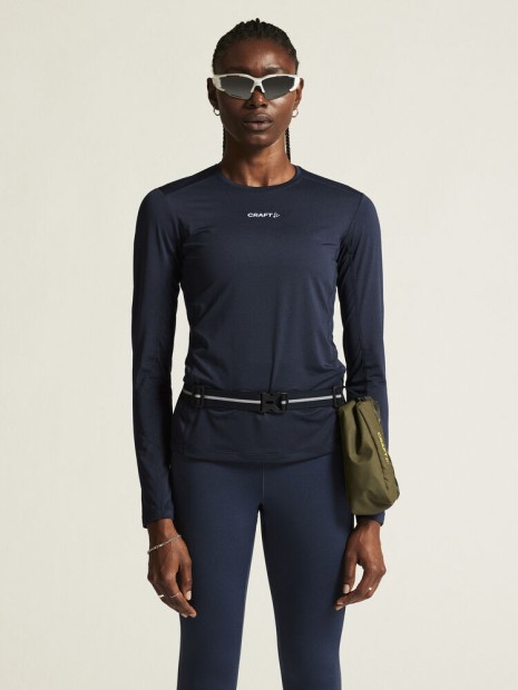 T-Shirts à personnaliser CRAFT ADV Essence Ls Tee 2 W /api/colors/c5f81151-010e-4966-871a-c07f581874b2