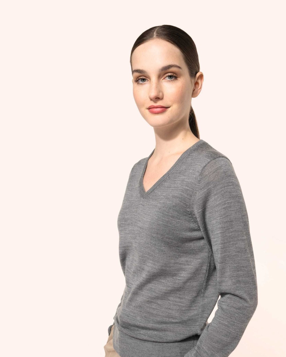 Pulls personnalisable KARIBAN Pull Mérinos col V femme