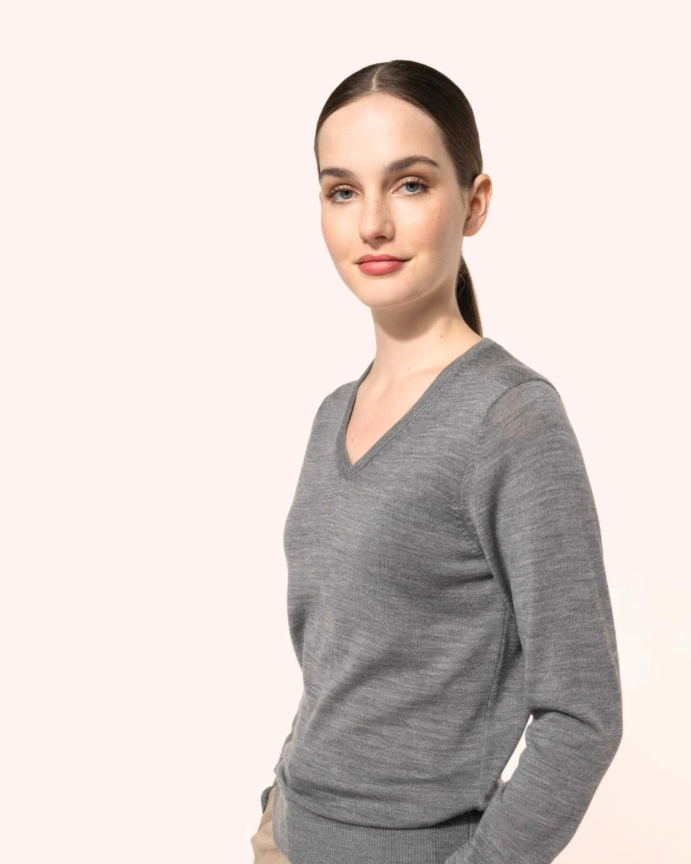 Pulls personnalisable KARIBAN Pull Mérinos col V femme