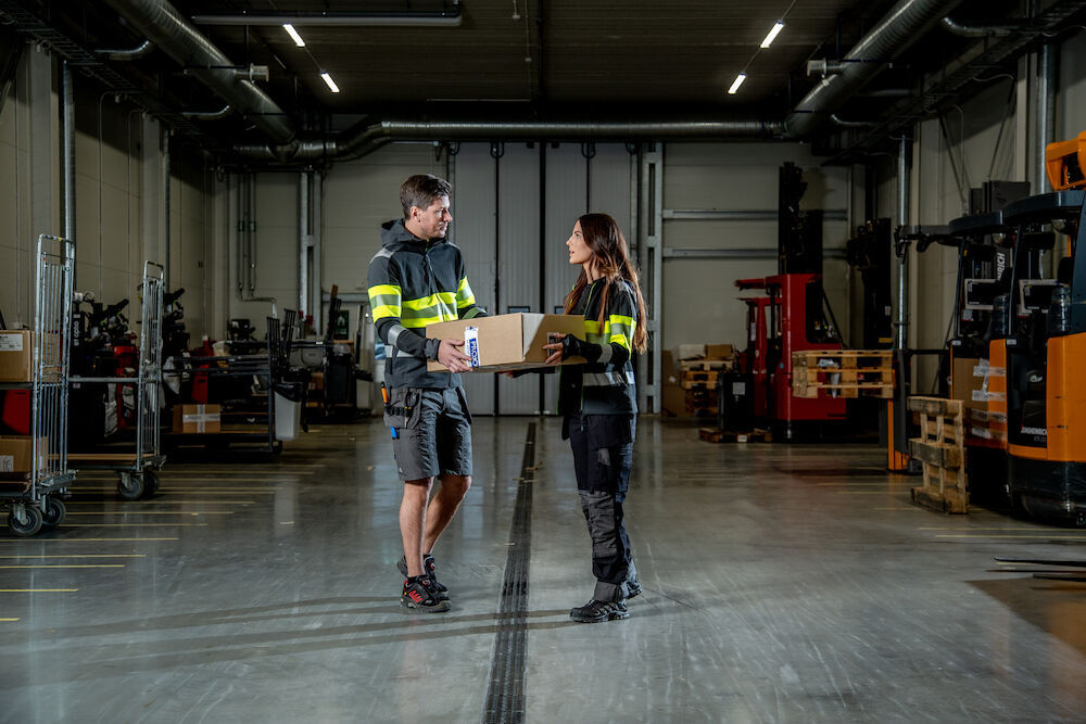 Sweat-shirts personnalisable PROJOB 6122 SWEATSHIRT FULL ZIP CAPUCHE EN ISO 20471 CLASSE 1