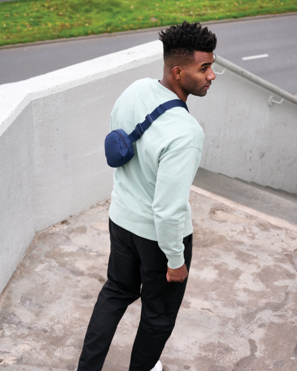 Sacs & Bagagerie personnalisable 4DO Sac banane / bandoulière en rPET AWARE™ Aero