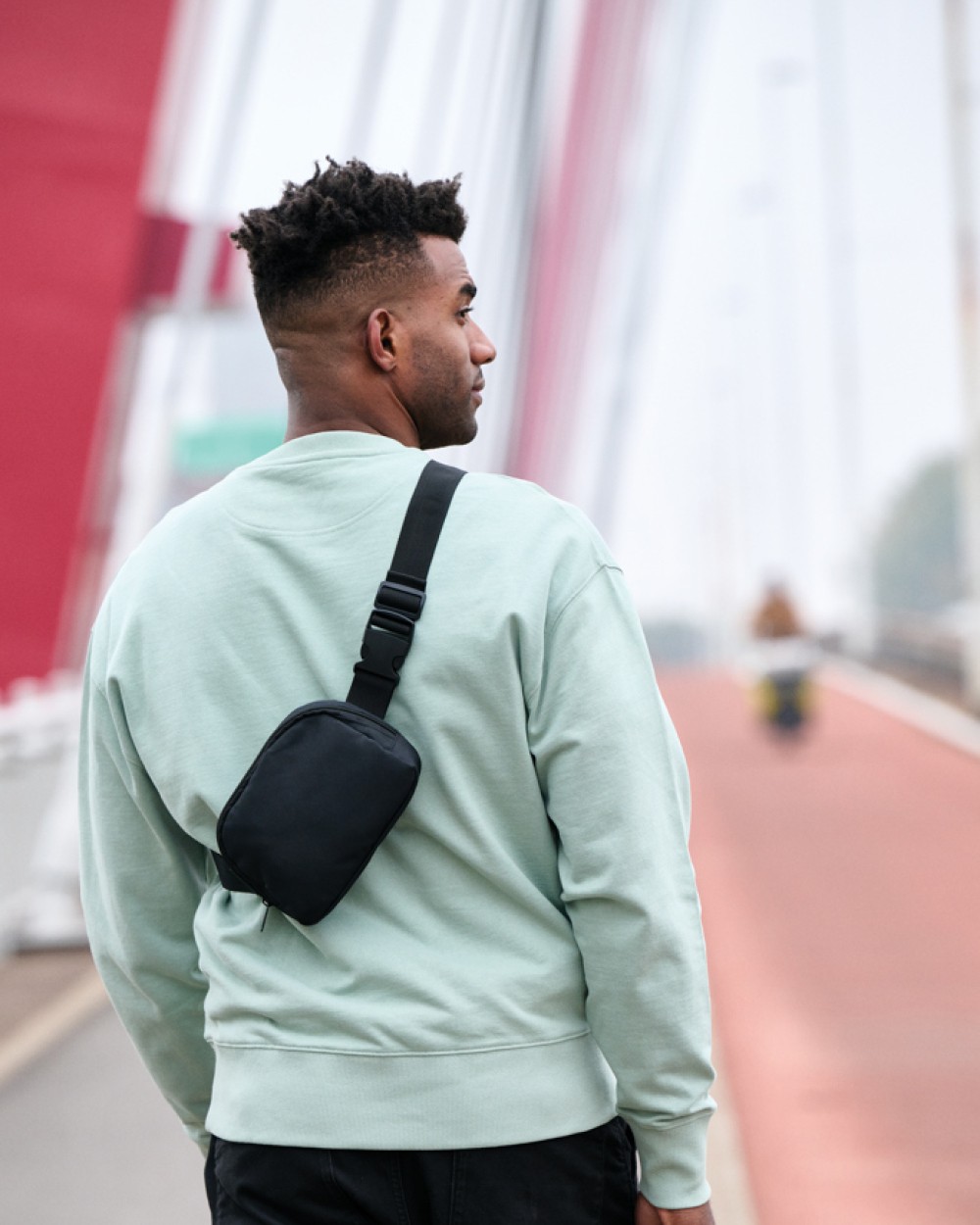 Sacs & Bagagerie personnalisable 4DO Sac banane / bandoulière en rPET AWARE™ Aero