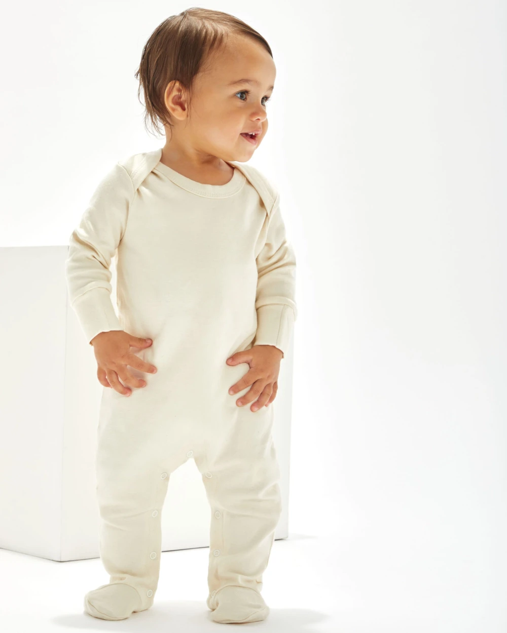 Baby artikelen BABYBUGZ BABY ENVELOPE SLEEPSUIT WITH SCRATCH MITTS voor bedrukking &amp; borduring