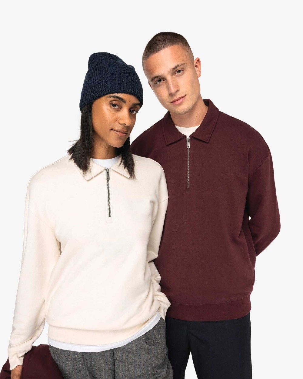 Sweaters & hoodies NATIVE SPIRIT Ecologische uniseks sweater met kwartrits, polokraag en afhangende schouders voor bedrukking &amp; borduring