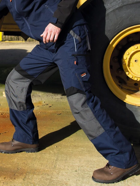 Pantalons à personnaliser RESULT TECHNICAL TROUSERS /api/colors/bff4746c-be60-4de0-8a3e-9dbc89c184c1