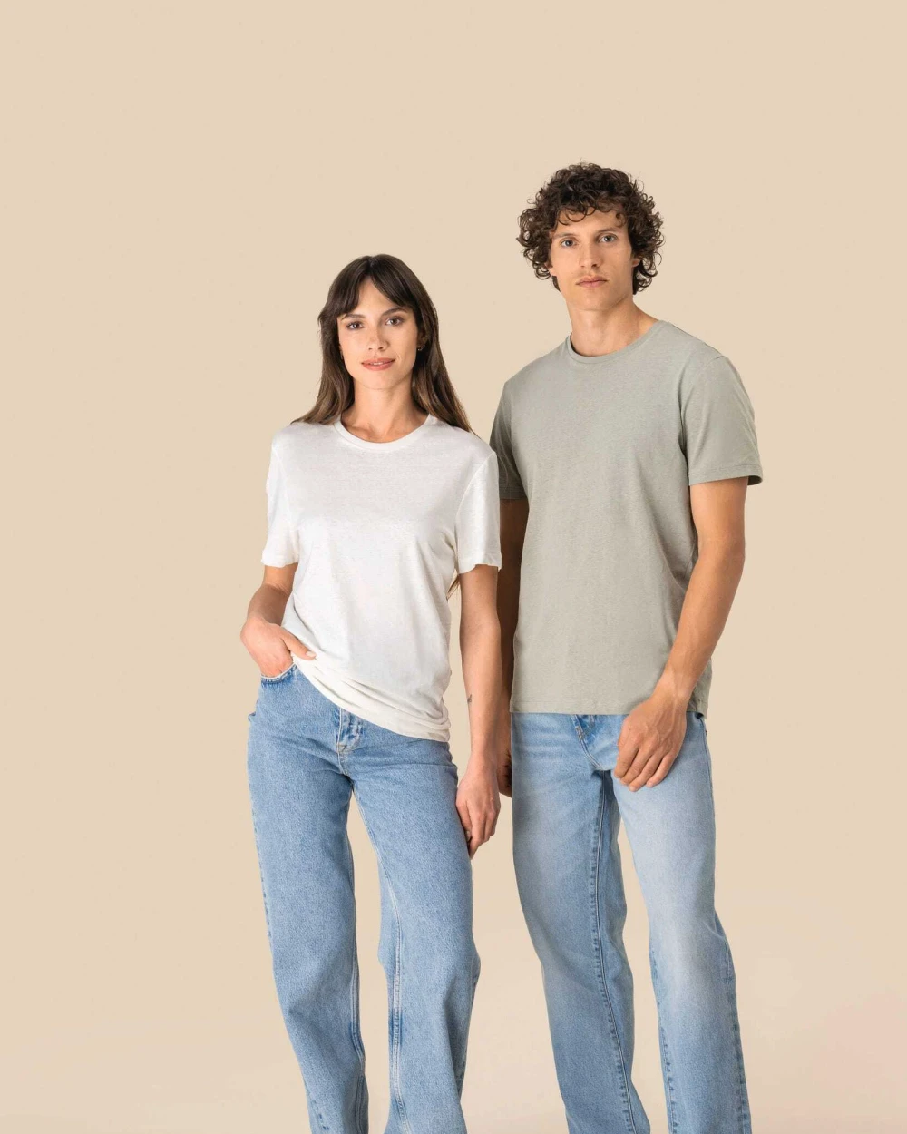 SPASSO Umweltfreundliches Unisex-T-Shirt aus Biobaumwolle und Leinen T-Shirts personalisierbar