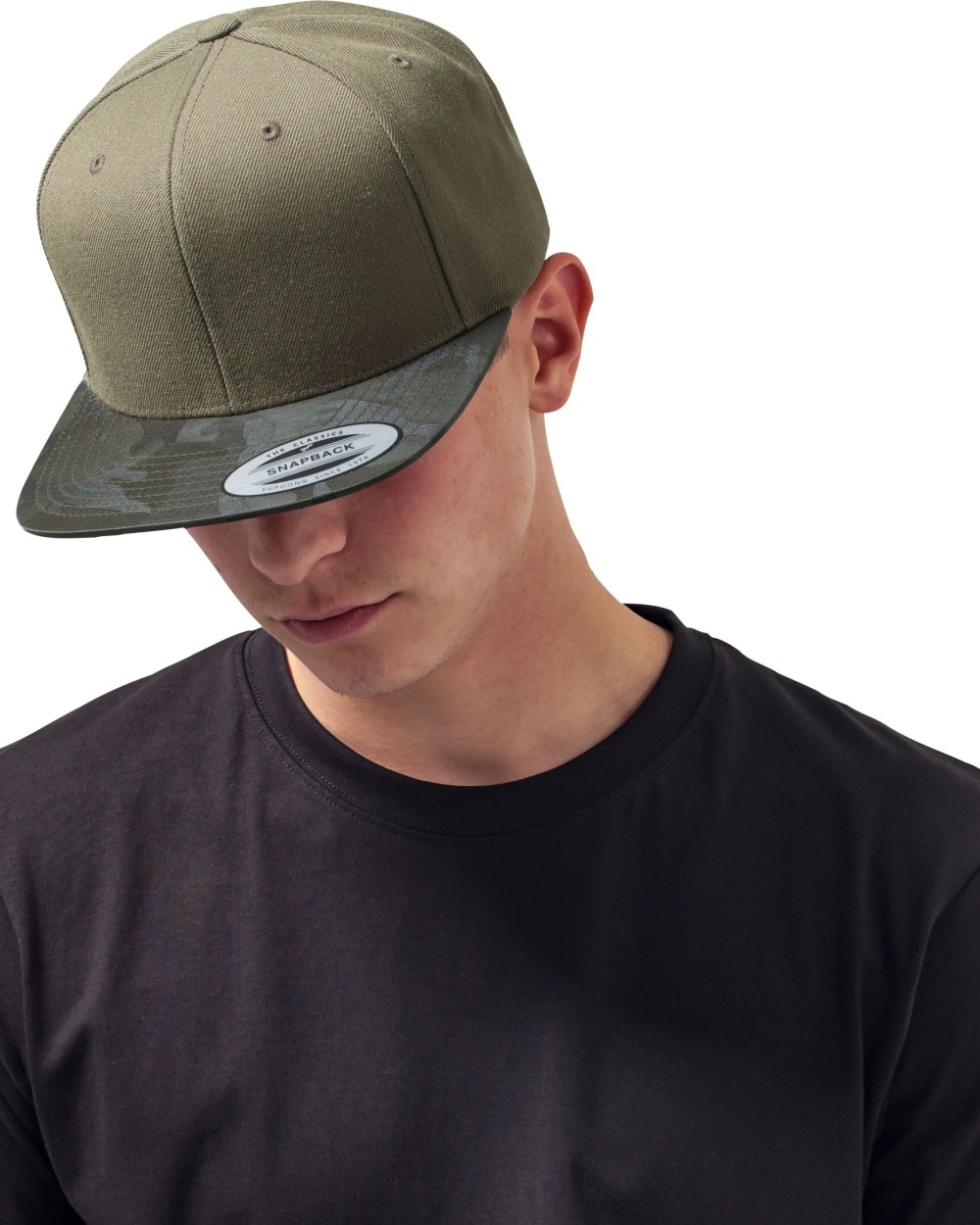 Petjes FLEXFIT CAMO VISOR SNAPBACK voor bedrukking &amp; borduring