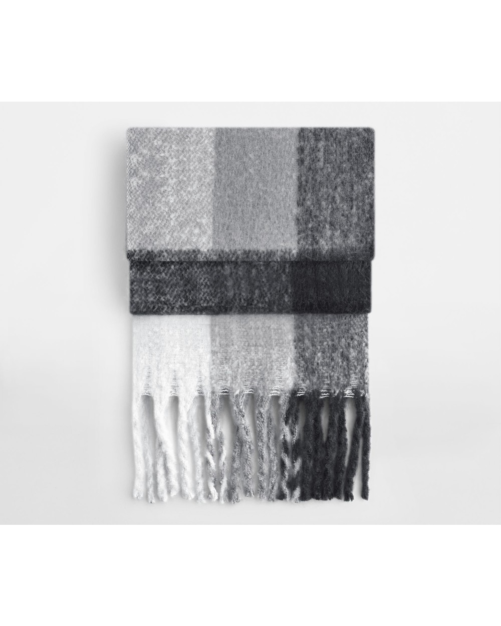 BEECHFIELD FLUFFY CHECK SCARF Schals personalisierbar