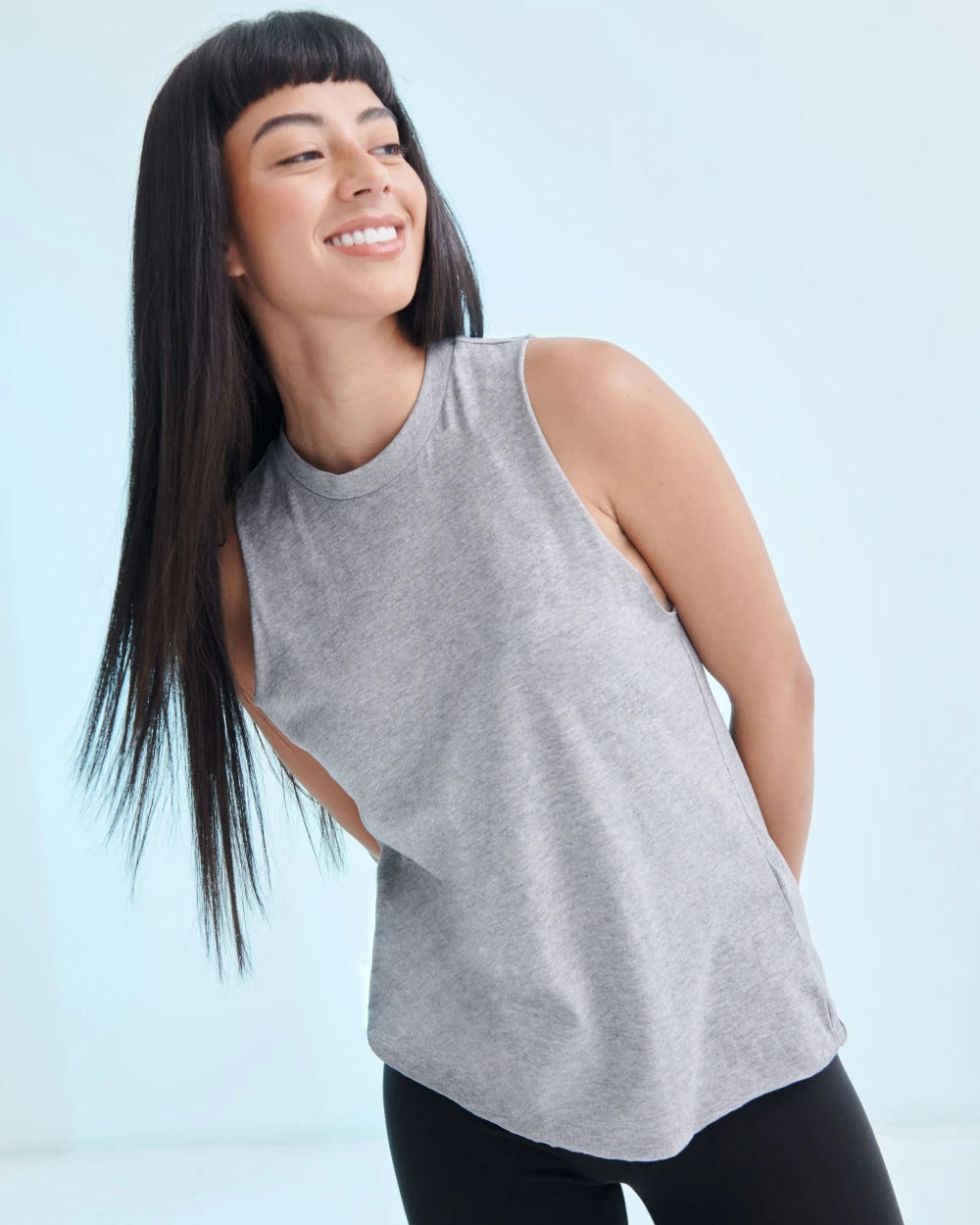 SKINNIFIT WOMEN’S HIGH NECK SLASH ARMHOLE VEST T-Shirts personalisierbar