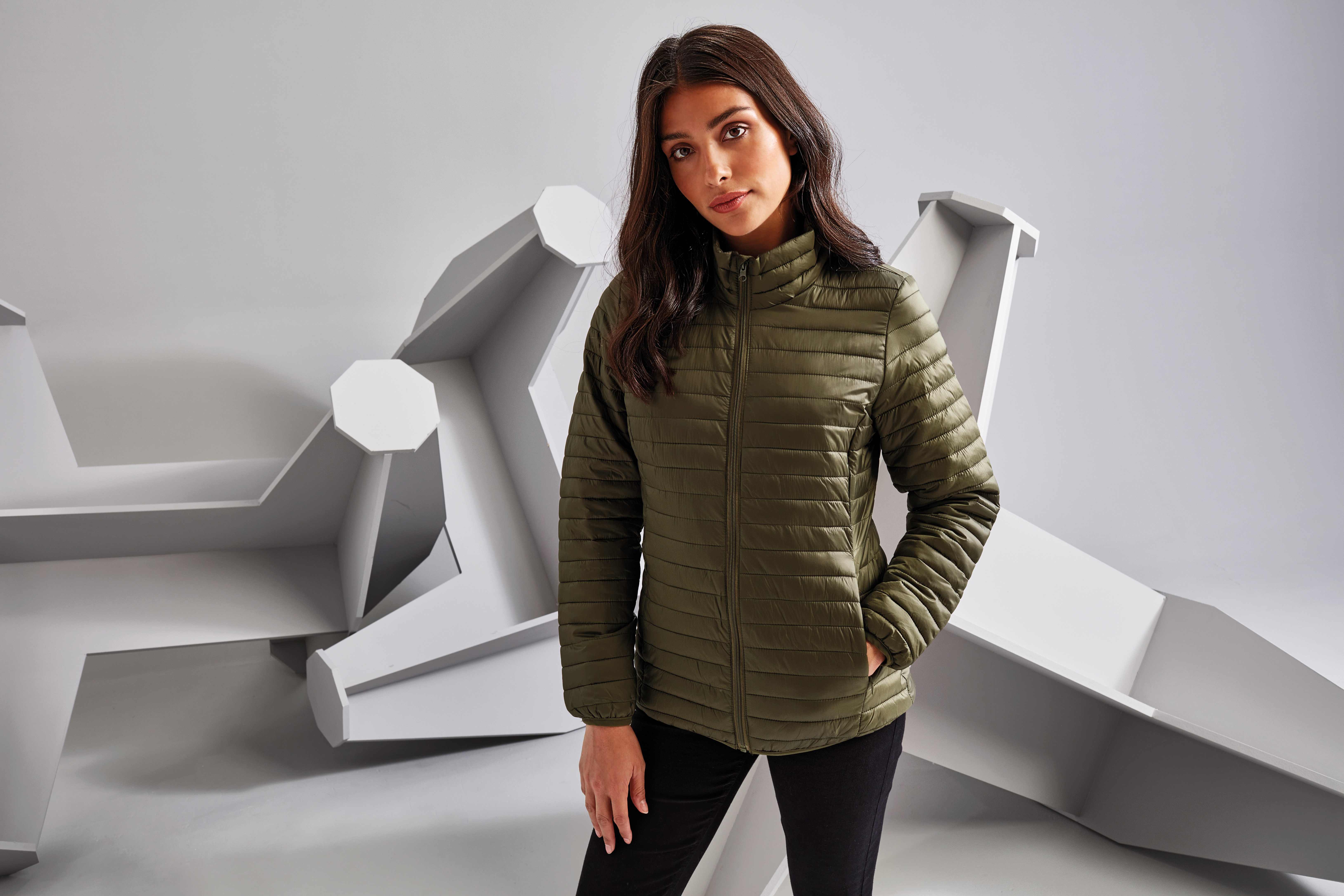 Vestes personnalisable 2786 Doudoune Tribe Fineline femme