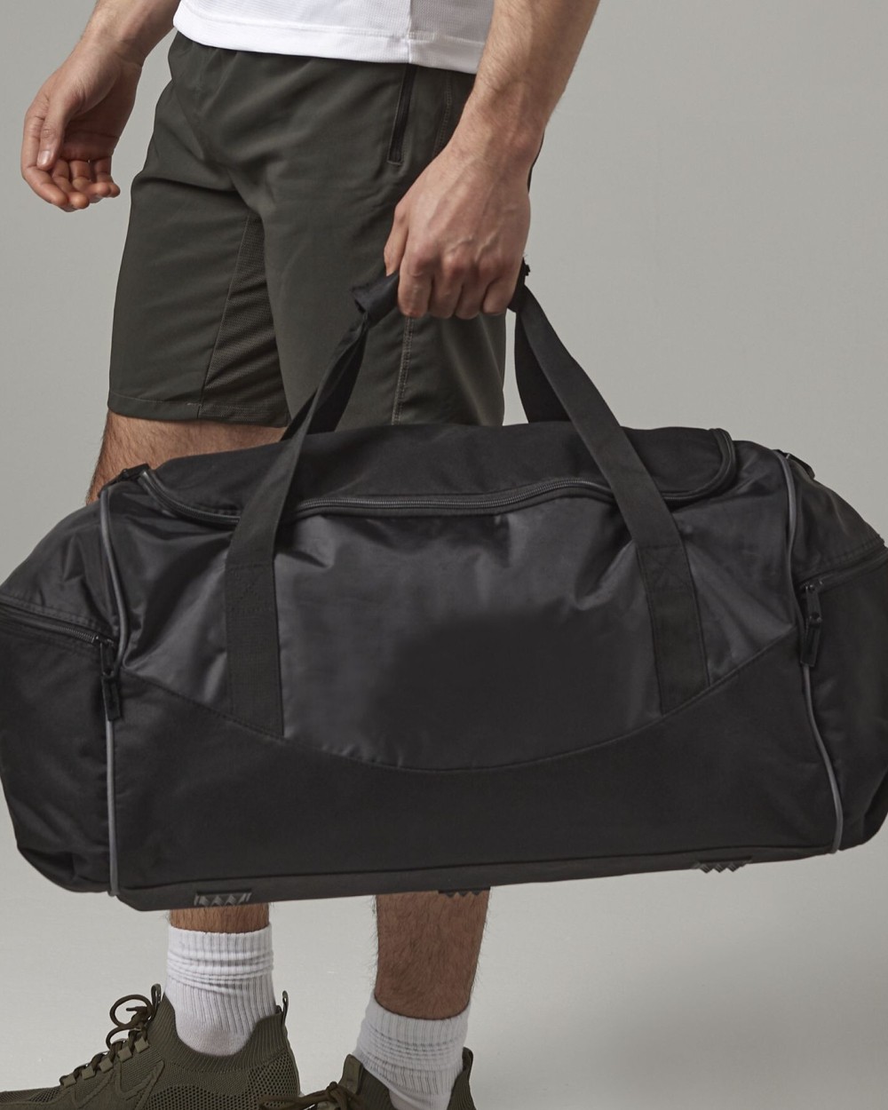 Tassen & Zakken QUADRA TEAMWEAR HOLDALL voor bedrukking &amp; borduring