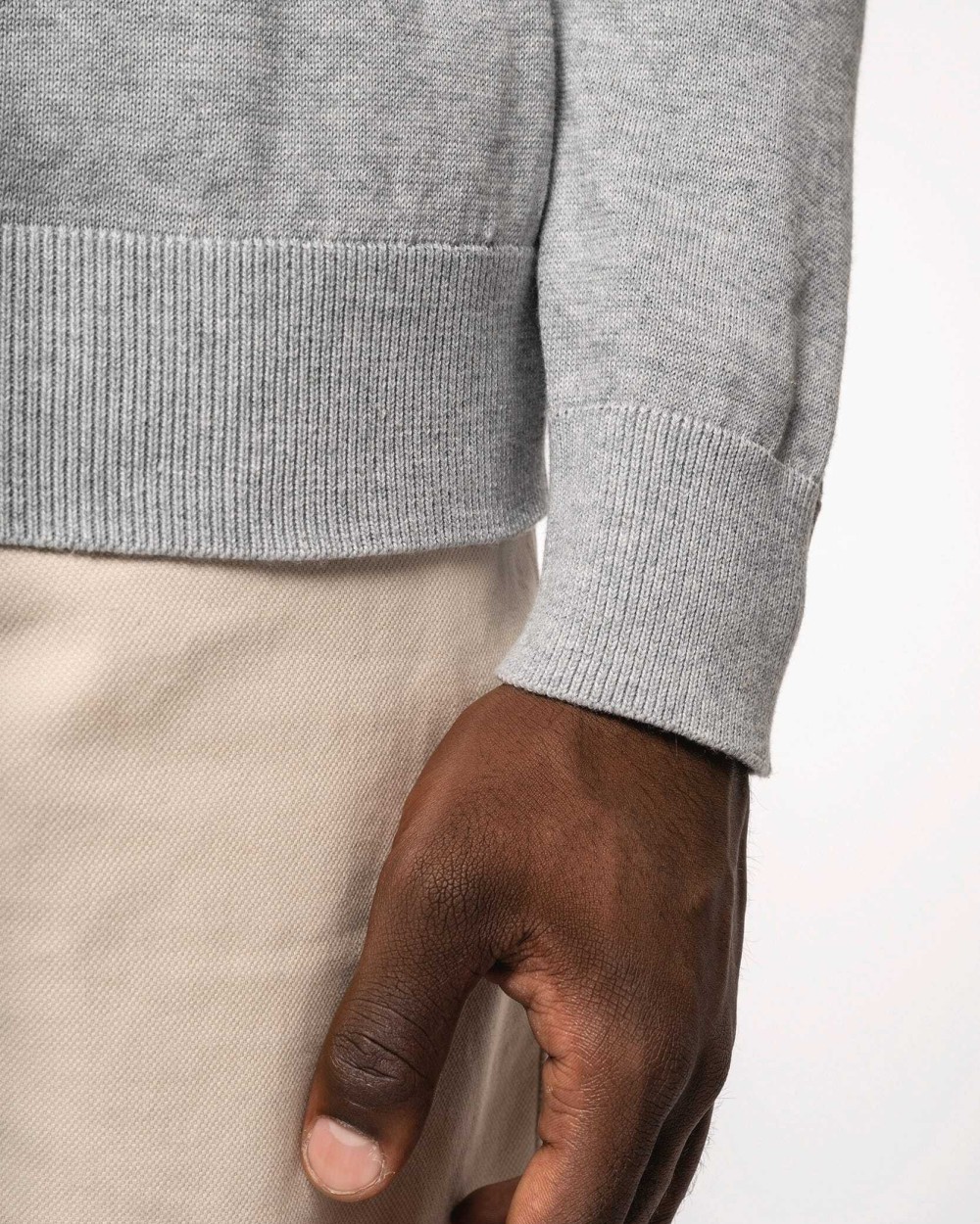 Pulls personnalisable KARIBAN Pull col en V écoresponsable homme