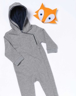 Grenouillère bébé avec capuche