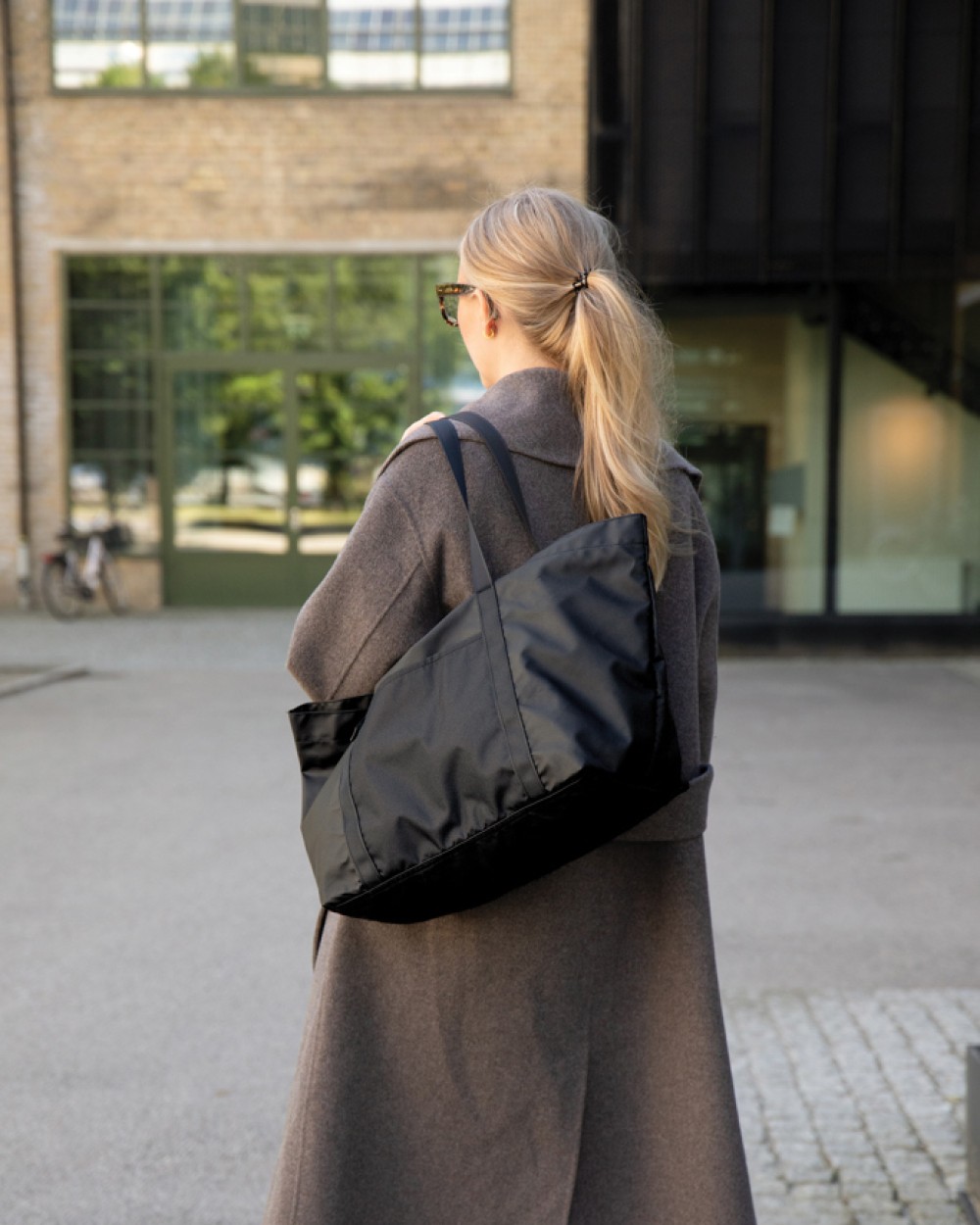 Sacs & Bagagerie personnalisable VINGA VINGA Sac maxi totebag en polyester recyclé GRS Livorno