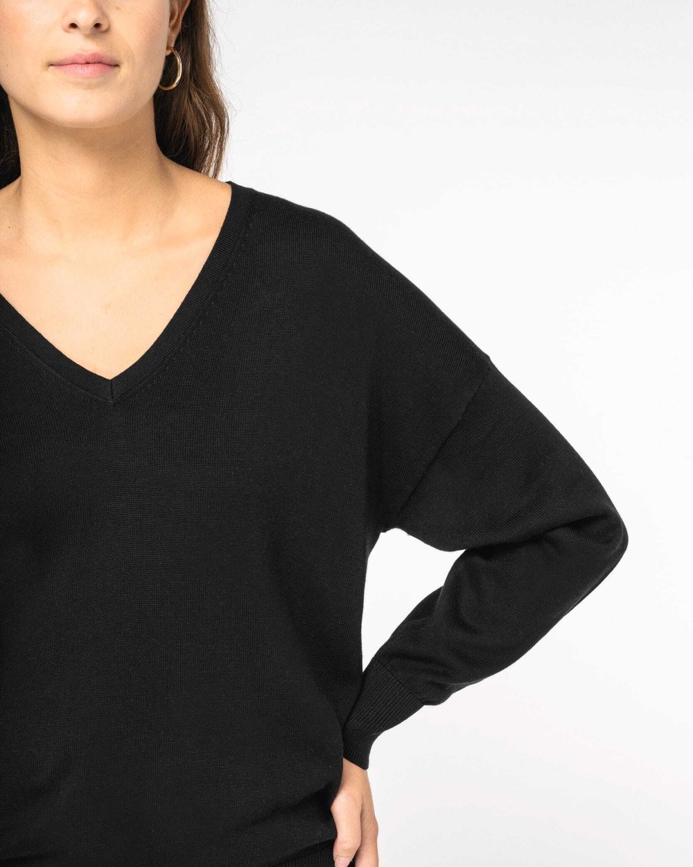 Pulls personnalisable SPASSO Pull écoresponsable col V en lyocell femme