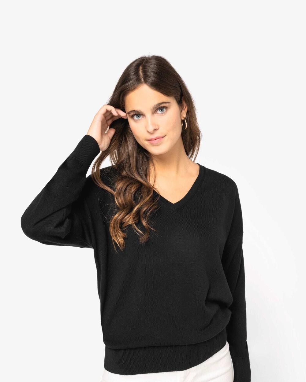 Pulls personnalisable SPASSO Pull écoresponsable col V en lyocell femme