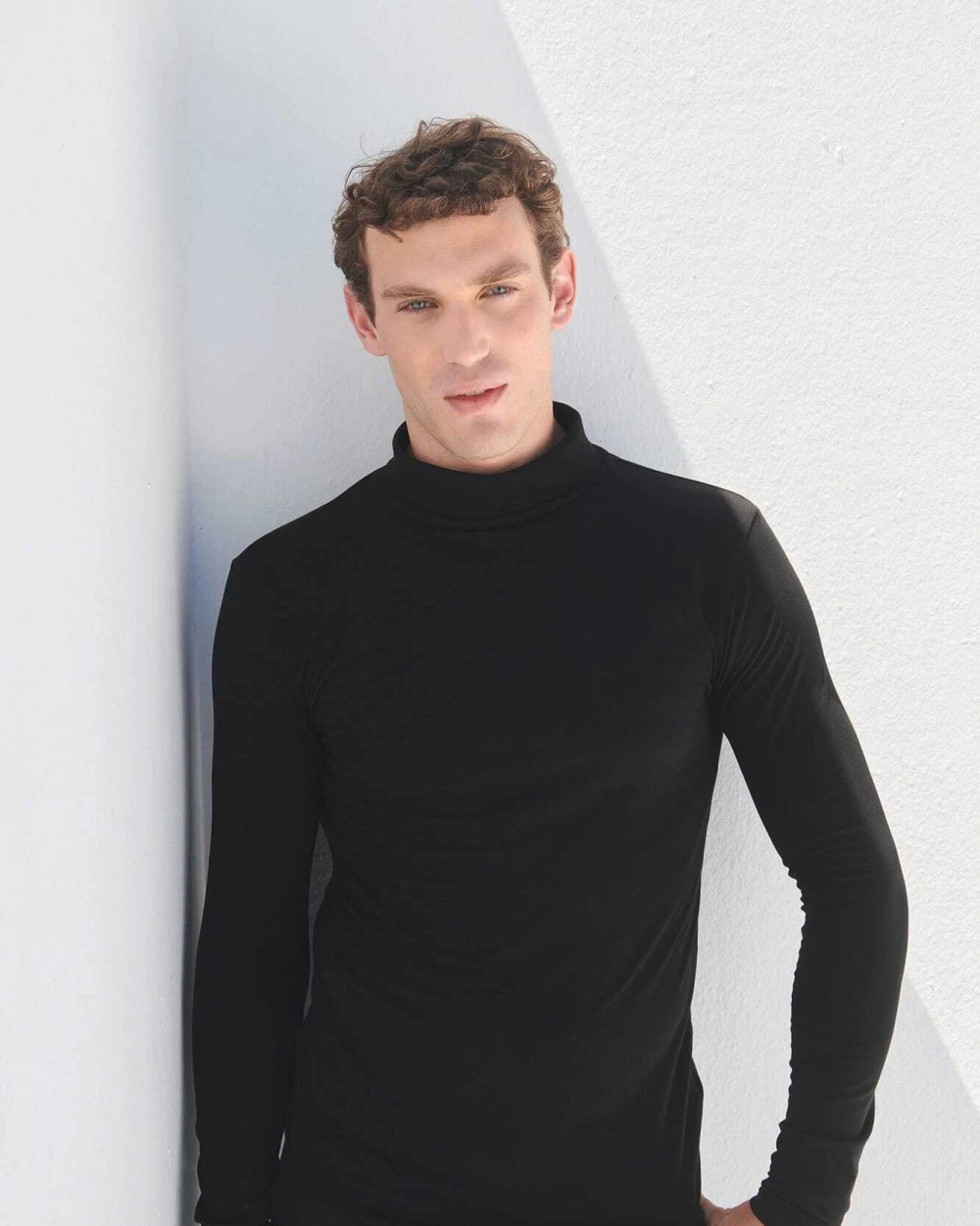 T-shirts SKINNIFIT Men's Feel Good Stretch Rolkraag Neck Top voor bedrukking &amp; borduring