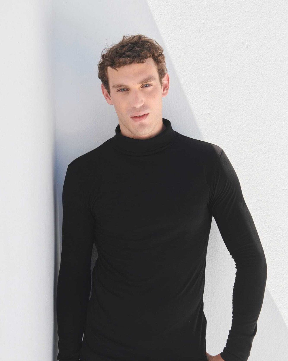 T-Shirts personnalisable SKINNIFIT T-shirt Homme col roulé Feel Good