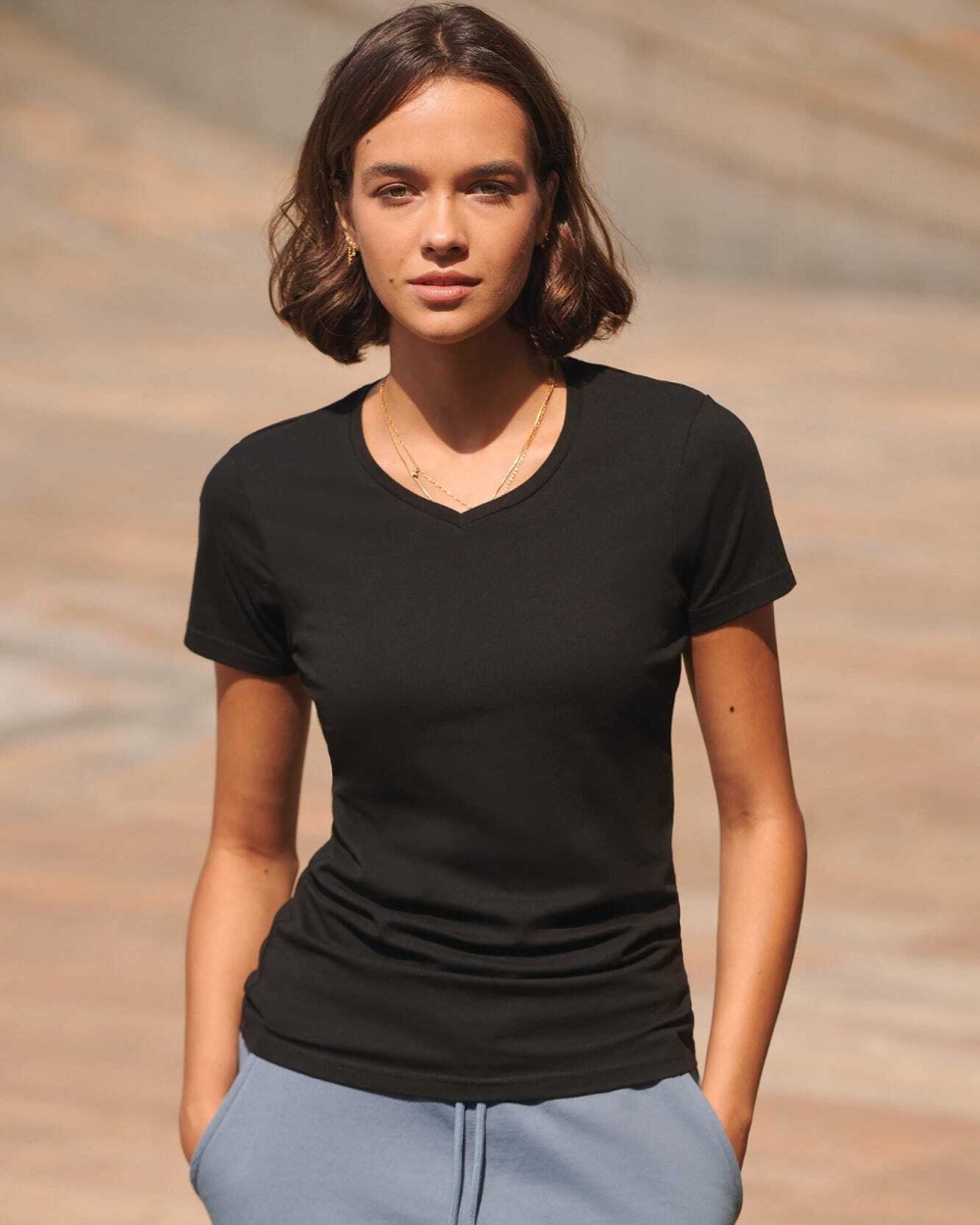 T-Shirts personnalisable SKINNIFIT T-shirt femme col v Feel Good