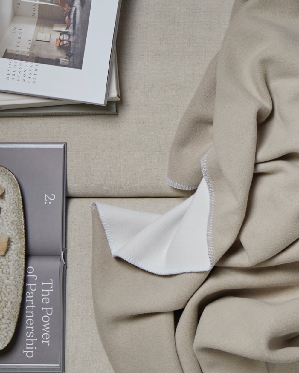 VINGA VINGA Moulton Decke aus GRS rPET Plaids personalisierbar