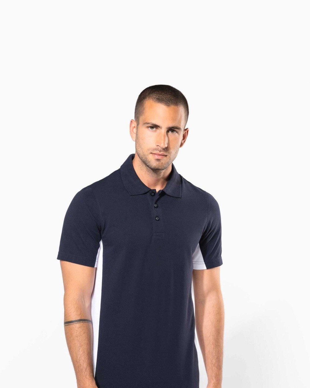 KARIBAN Zweifarbiges Kurzarm-Polohemd für Herren. Aus Baumwollpiqué Poloshirts personalisierbar