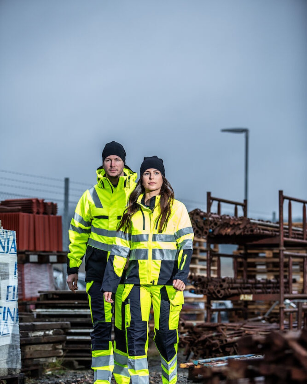 Broeken PROJOB 6519 SIGNALISATIE BROEK MET KNIEZAKKEN EN SPIJKERKZAKKEN EN ISO 20471 KLASSE 2 DAMES voor bedrukking &amp; borduring