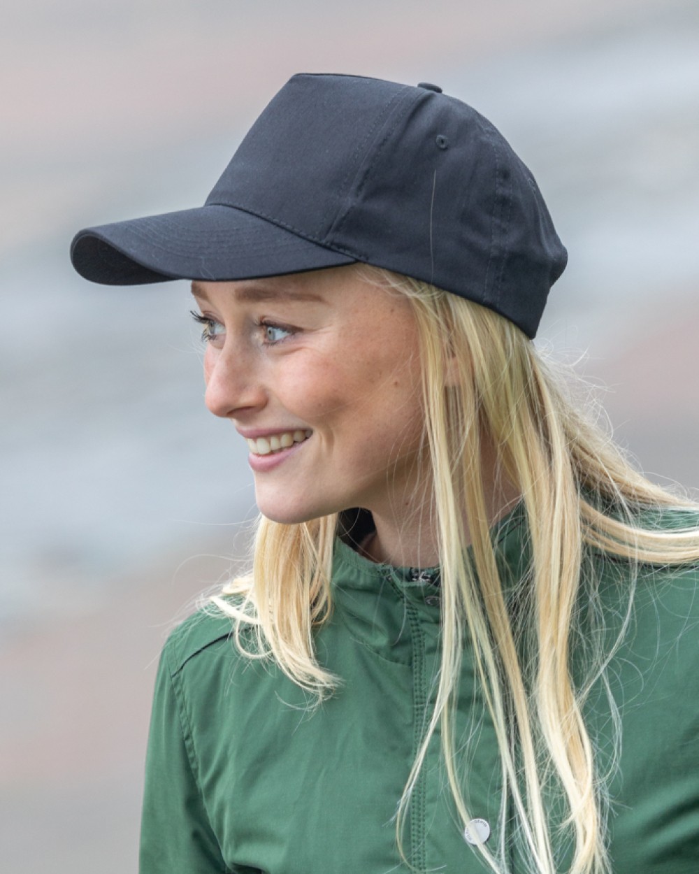 4DO Impact 5 Panel Kappe aus 190gr rCotton mit AWARE™ Tracer Kappen personalisierbar