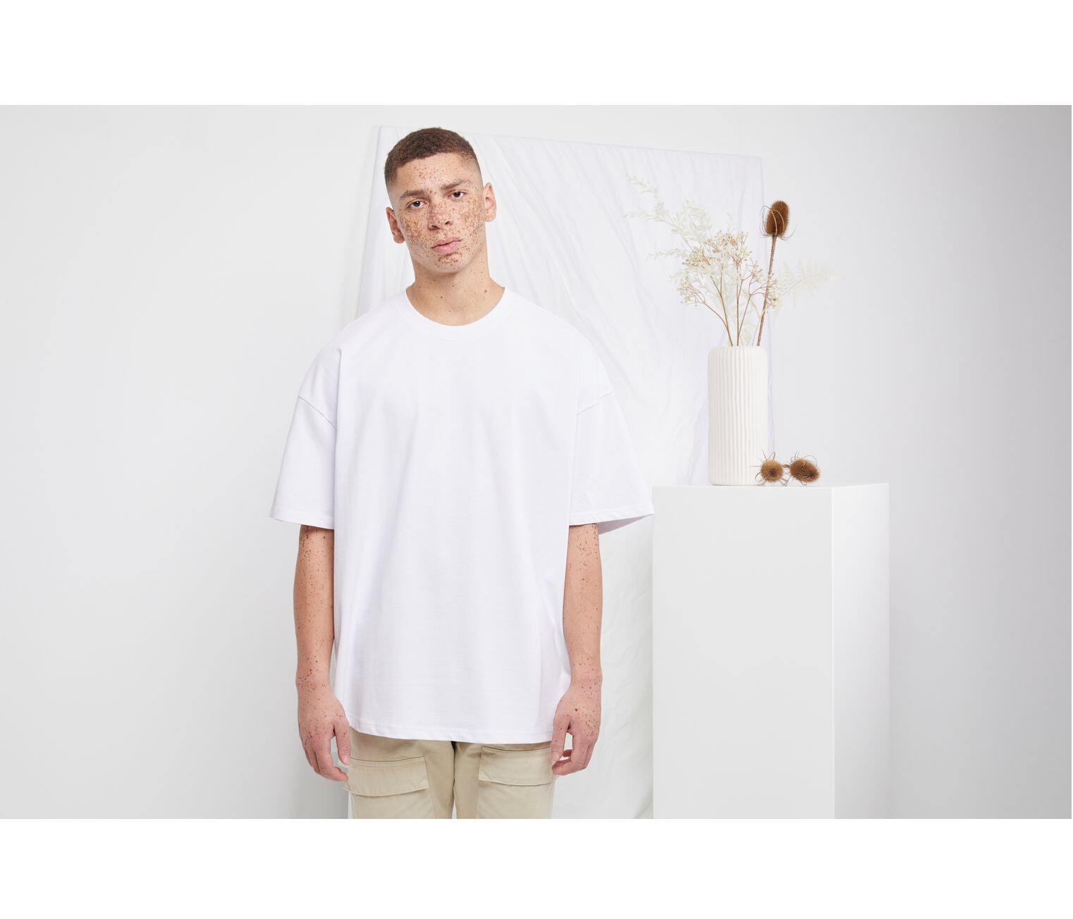 T-Shirts personnalisable BUILD YOUR BRAND ULTRA HEAVY COTTON BOX TEE