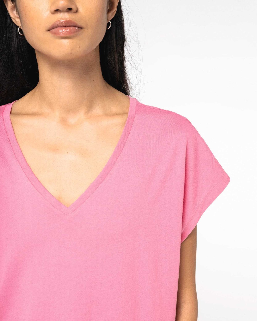 T-Shirts personnalisable NATIVE SPIRIT T-shirt écoresponsable loose à col V femme