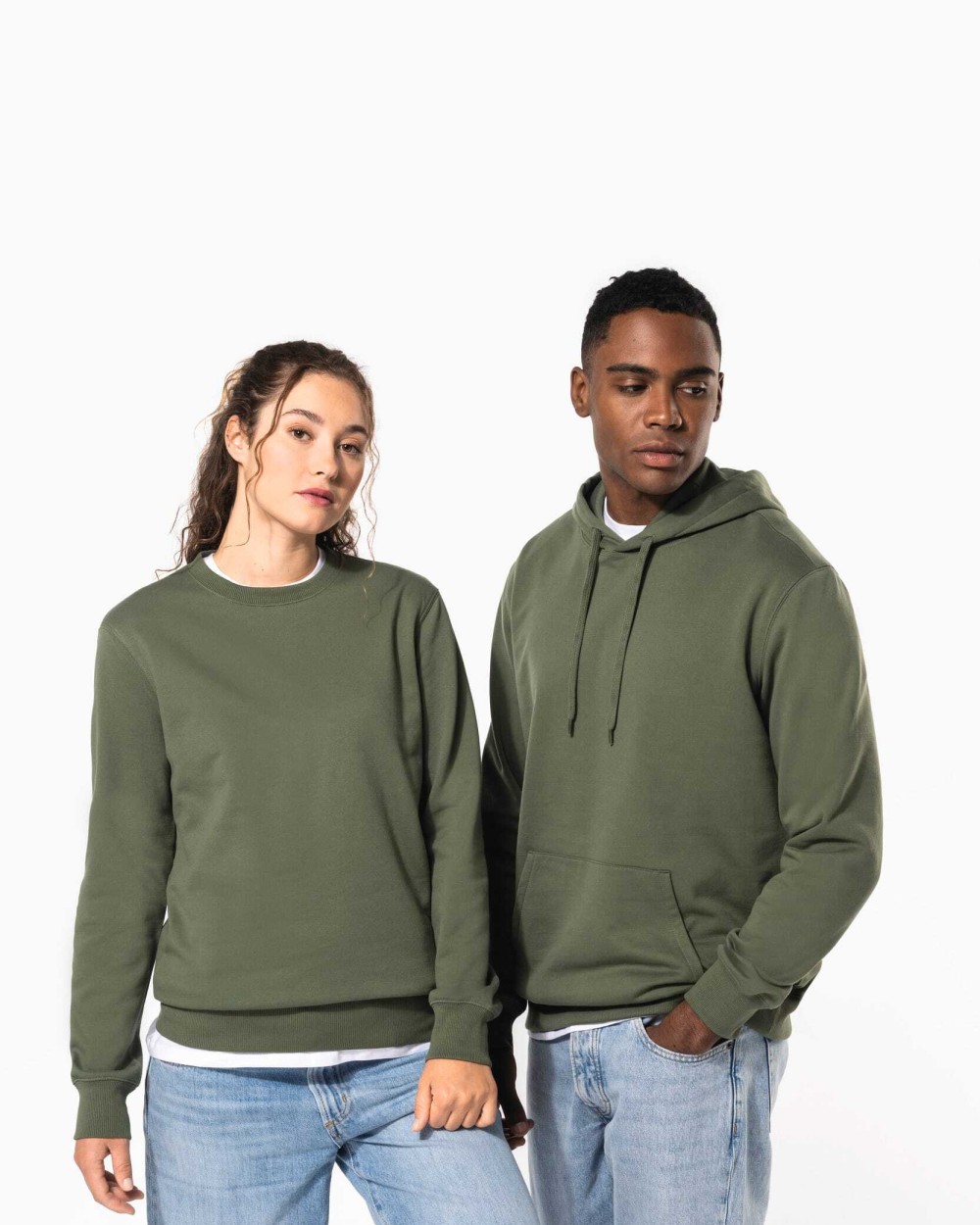 Sweaters & hoodies KARIBAN Gerecyclede uniseks sweater met capuchon voor bedrukking &amp; borduring