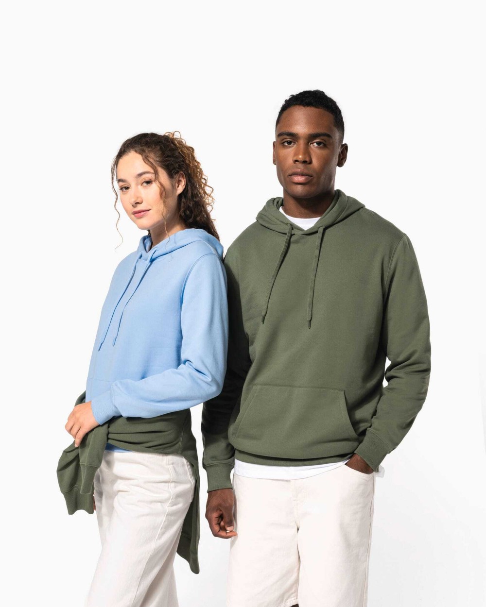 Sweaters & hoodies KARIBAN Gerecyclede uniseks sweater met capuchon voor bedrukking &amp; borduring