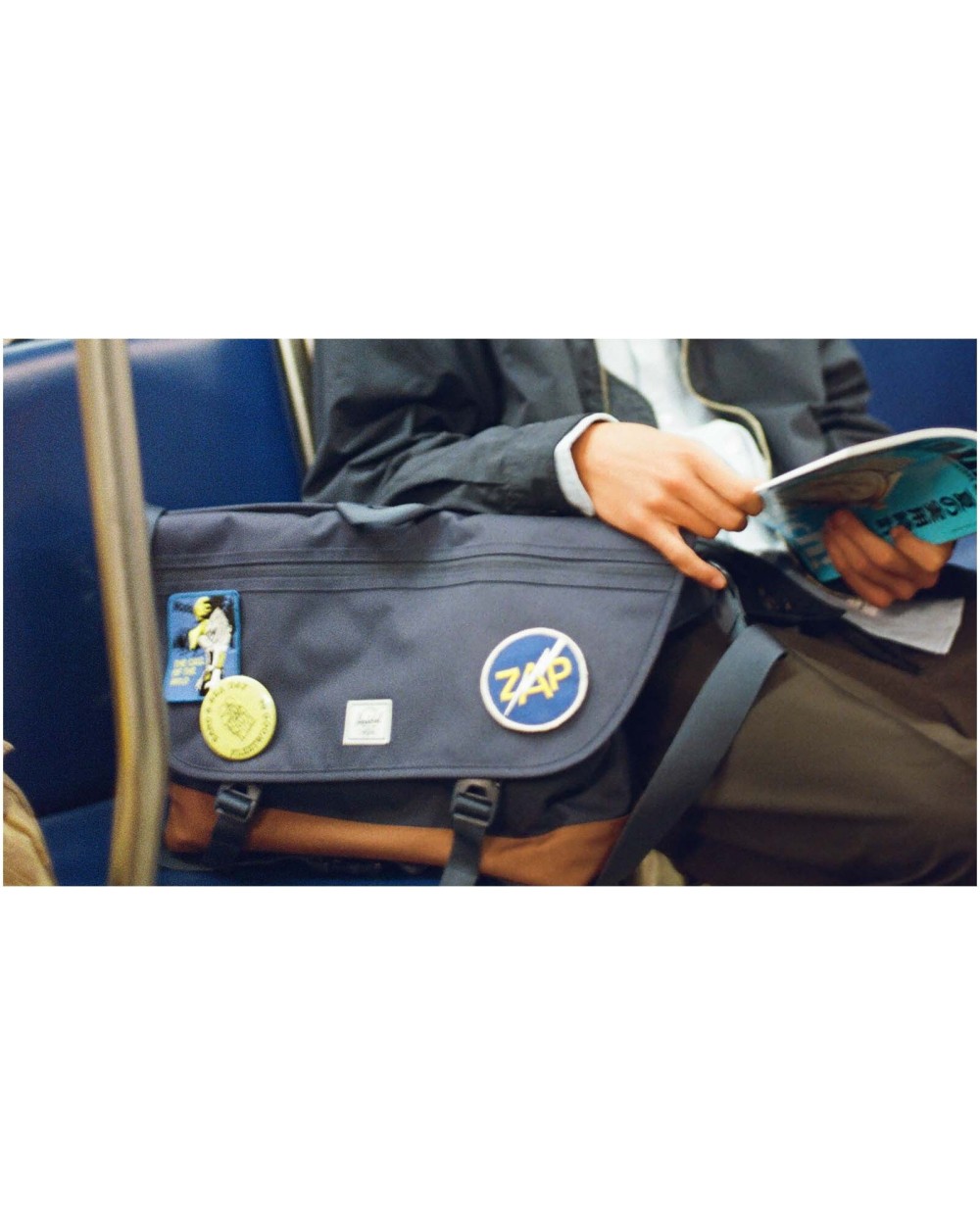 Sacs & Bagagerie personnalisable HERSCHEL Sacoche à bandoulière Herschel Cove recyclée de 22,5 L