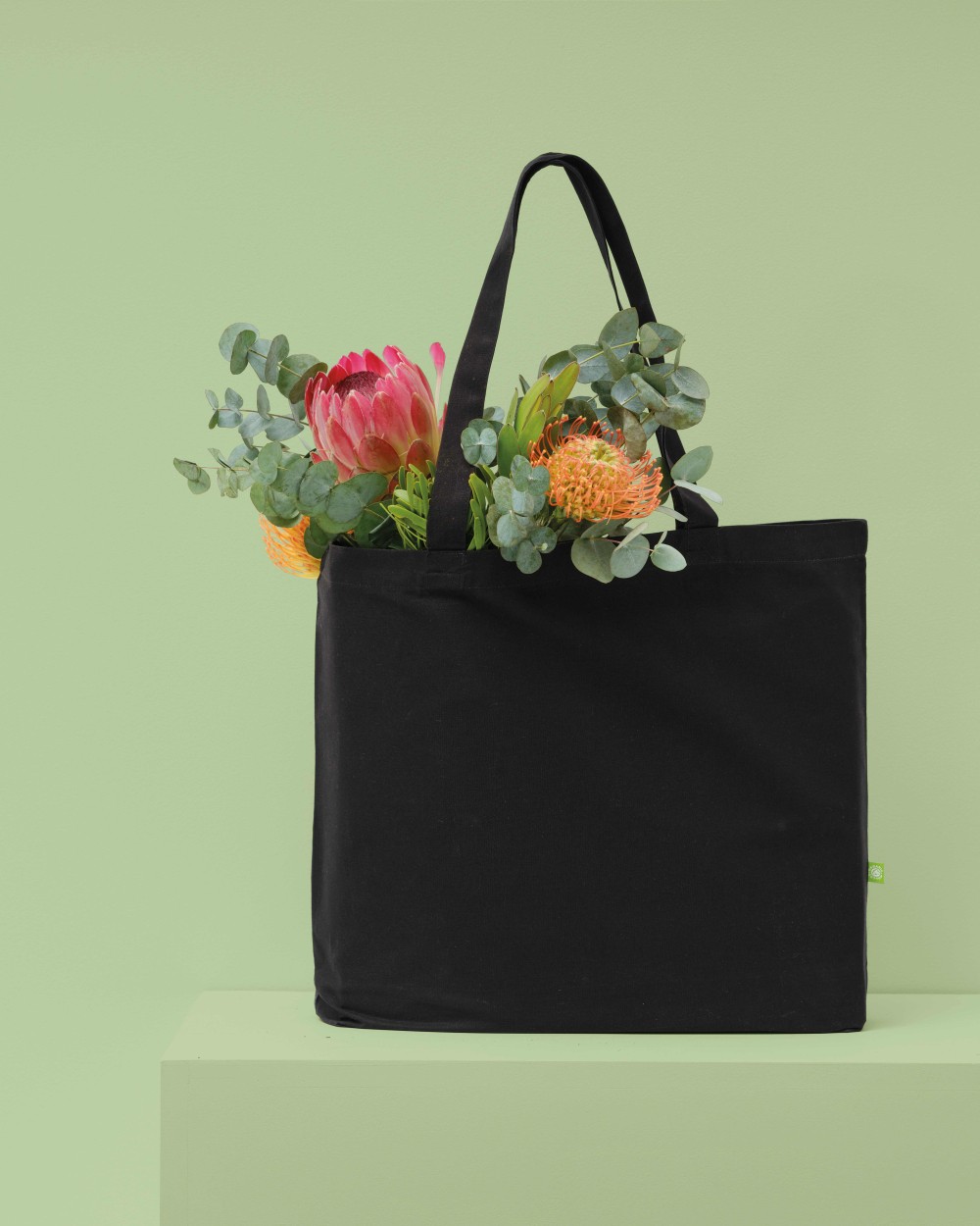 NUTSHELL Organic canvas ‘flat base’ landscape shopper Taschen personalisierbar