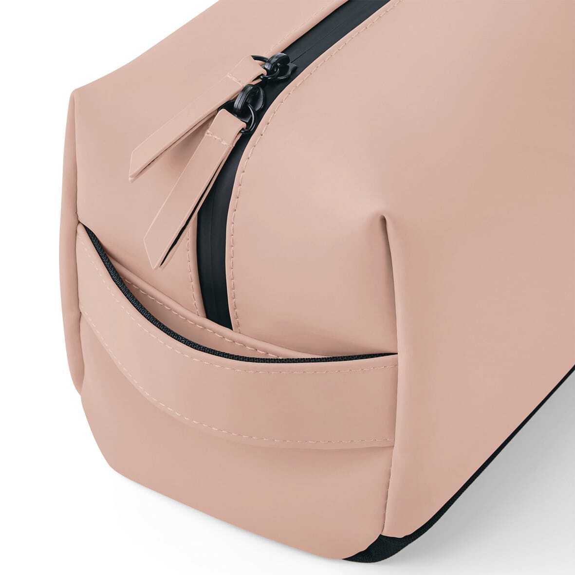 Sacs & Bagagerie personnalisable BAG BASE Trousse de toilette en polyuréthane mat