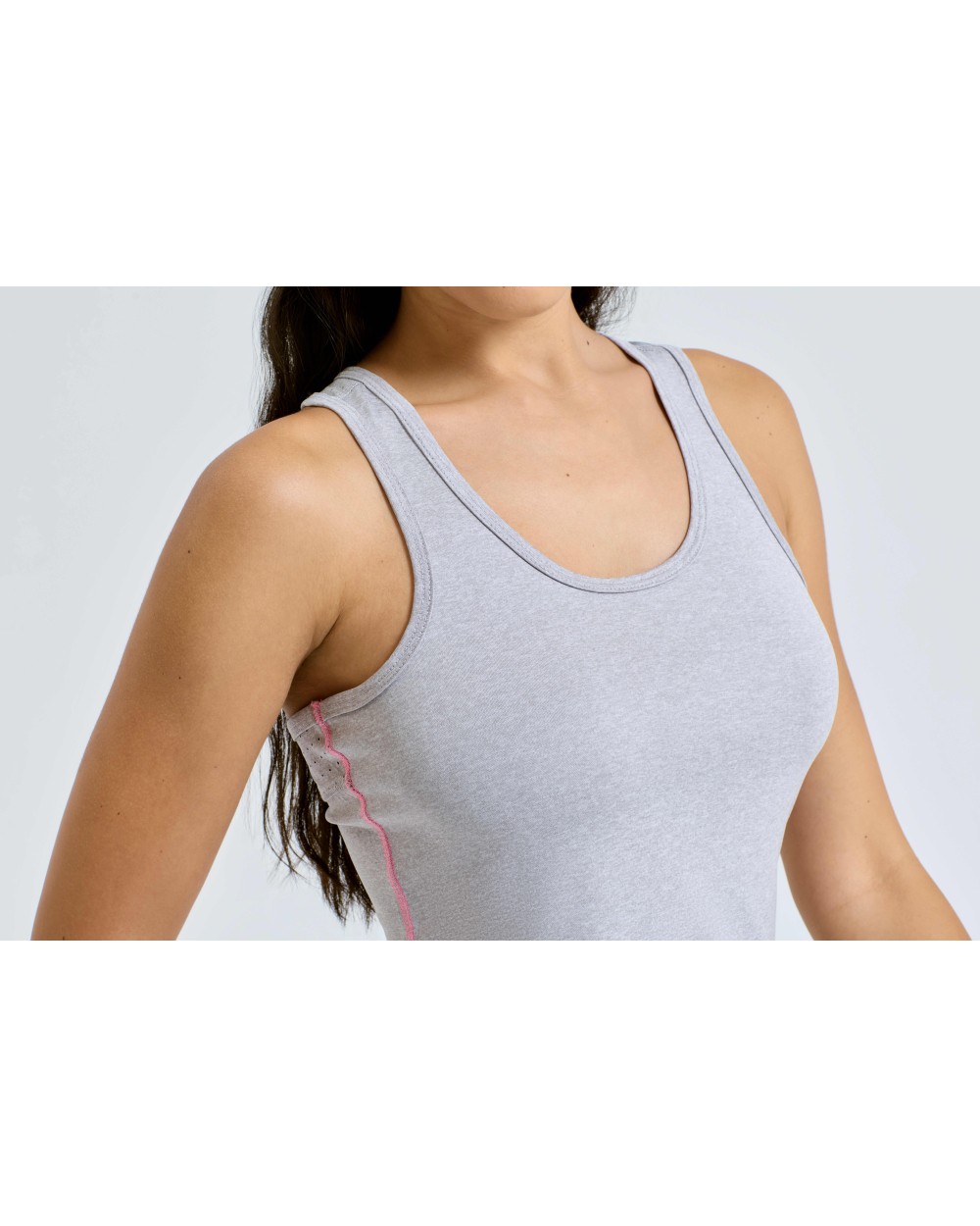 TRIDRI Women's TriDri® 'laser cut' vest T-Shirts personalisierbar