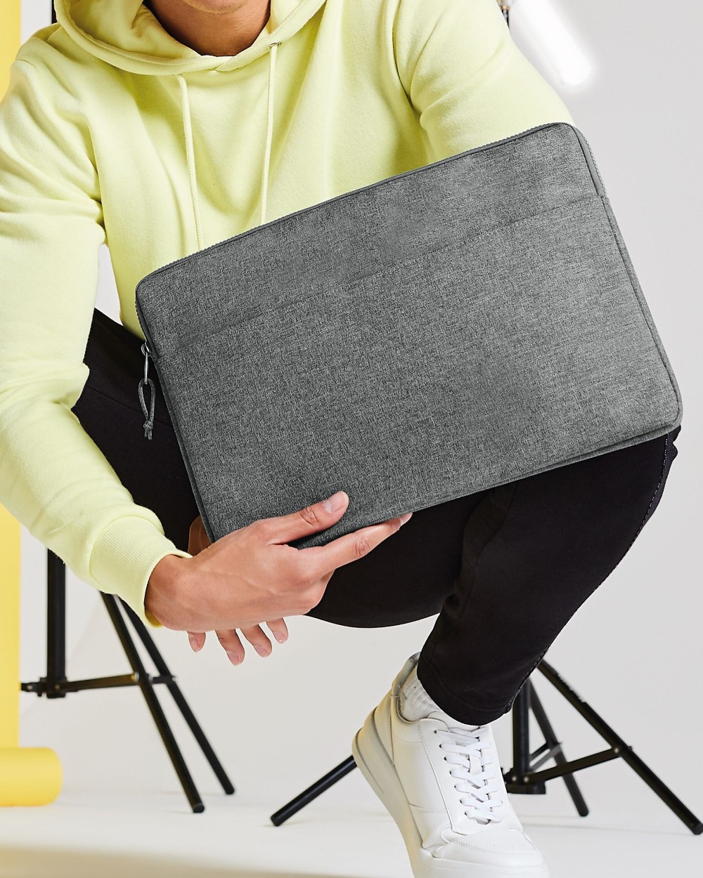 Tassen & Zakken BAG BASE ESSENTIAL 15" LAPTOP CASE voor bedrukking &amp; borduring