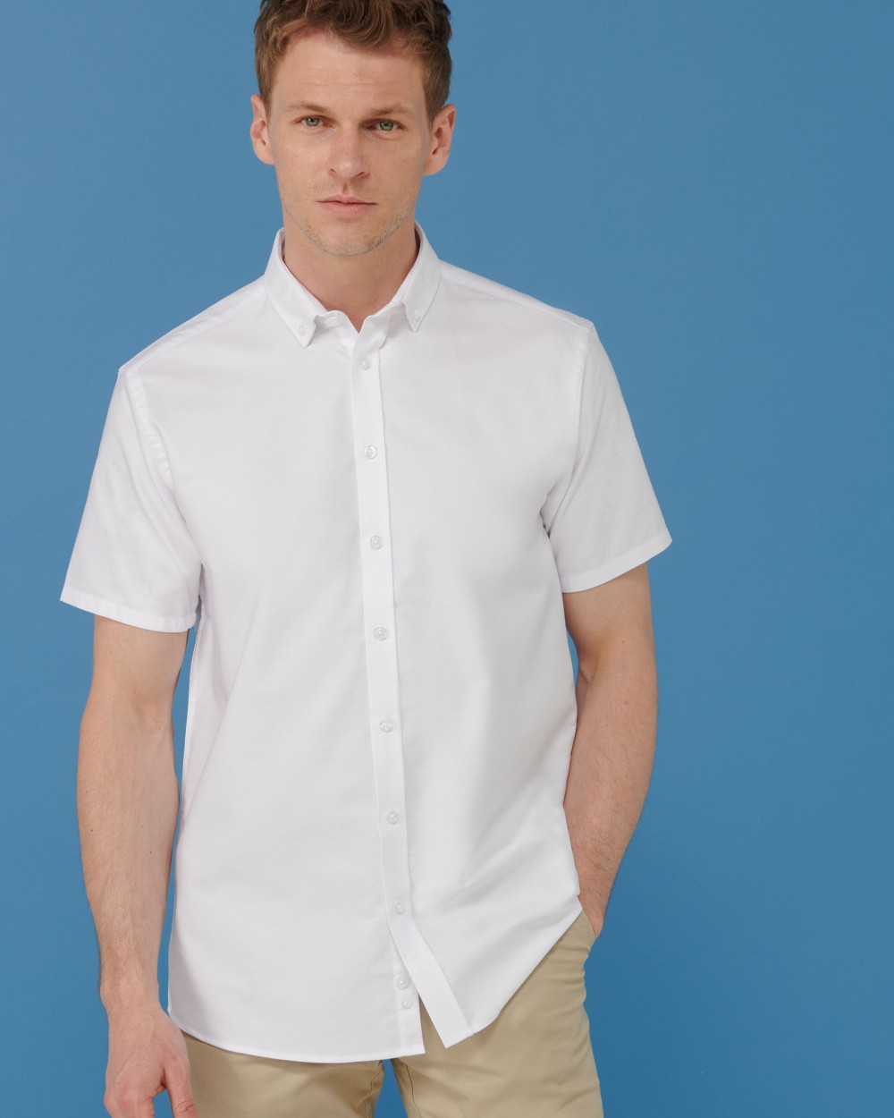 Hemden HENBURY MEN’S MODERN S/S OXFORD SHIRT – REGULAR FIT voor bedrukking &amp; borduring