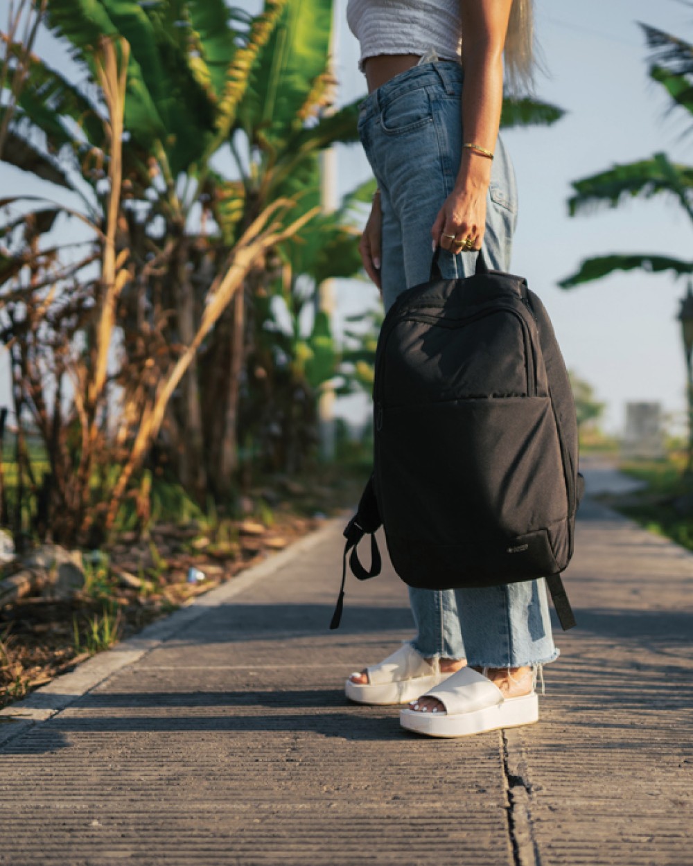 Sacs & Bagagerie personnalisable SWISS PEAK Sac à dos moderne pour ordinateur 15,6" Swiss Peak AWARE™