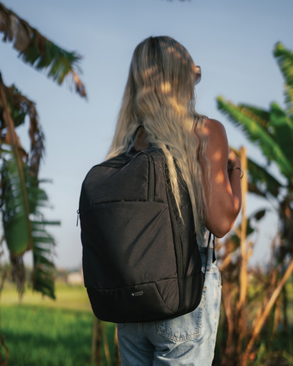 Sacs & Bagagerie personnalisable SWISS PEAK Sac à dos moderne pour ordinateur 15,6" Swiss Peak AWARE™