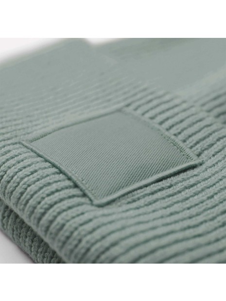 BEECHFIELD Bonnet à large revers avec patch ton sur ton  personnalisable