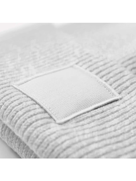 BEECHFIELD Bonnet à large revers avec patch ton sur ton  personnalisable