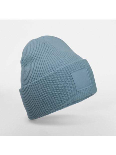 BEECHFIELD Bonnet à large revers avec patch ton sur ton /api/colors/0ec02886-cb7f-440a-ad59-09a849a336b8 personnalisable