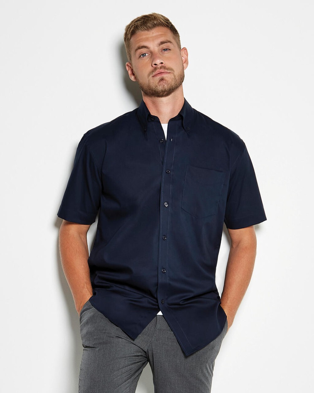 Hemden KUSTOM KIT Classic Fit Premium Oxford Shirt SSL voor bedrukking &amp; borduring